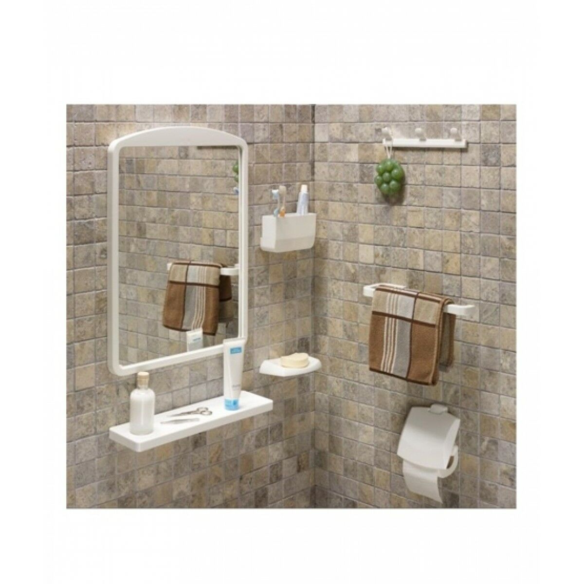 Набор для ванны зеркало. Аксессуары для туалетной комнаты. Набор для ванной комнаты с зеркалом. Набор для ванной комнаты настенный. Набор "туалетная комната".
